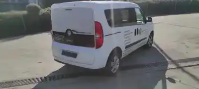 Sloopvoertuig fiat doblo cargo (263_) 1.3 d multijet van het jaar 2011 aangedreven 