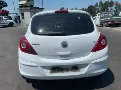 Veicolo di demolizione opel corsa d (s07) 1.2 (l08 l68) dell'anno 2009 alimentato z 12 xep
