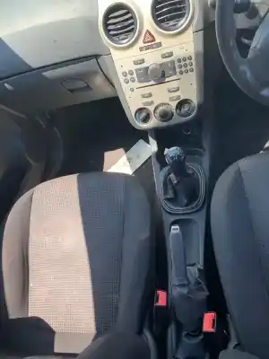 Veicolo di demolizione opel corsa d (s07) 1.2 (l08 l68) dell'anno 2009 alimentato z 12 xep