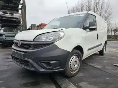 Veículo de Sucata FIAT DOBLO CARGO (263_) 1.3 D Multijet do ano 2016 alimentado 