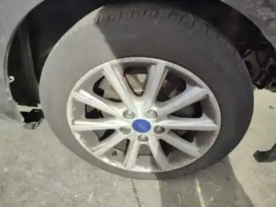 Verschrottungsfahrzeug ford focus iii turnier 1.5 tdci des jahres 2015 angetrieben 