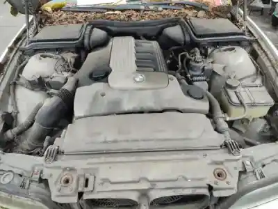 Scrapping Vehicle bmw 5 (e39) 530 d of the year 2000 powered 