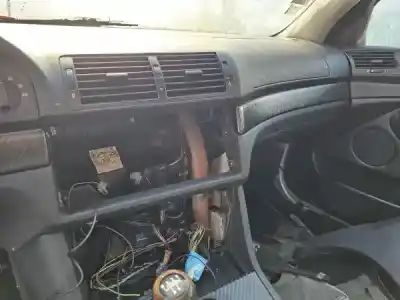 Scrapping Vehicle bmw 5 touring (e39) 530 d of the year 1999 powered m57 d30 (306d1)