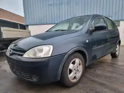 Scrapping Vehicle opel corsa c 1.2 16v cat (z 12 xe / lw4) of the year 2001 powered z 12 xe