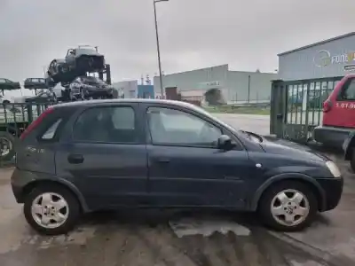 Scrapping Vehicle opel corsa c 1.2 16v cat (z 12 xe / lw4) of the year 2001 powered z 12 xe