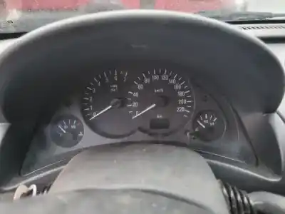 Scrapping Vehicle opel corsa c 1.2 16v cat (z 12 xe / lw4) of the year 2001 powered z 12 xe