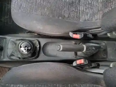 Scrapping Vehicle opel corsa c 1.2 16v cat (z 12 xe / lw4) of the year 2001 powered z 12 xe