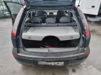 Scrapping Vehicle opel corsa c 1.2 16v cat (z 12 xe / lw4) of the year 2001 powered z 12 xe