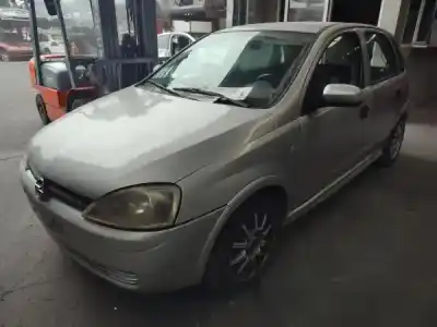 Véhicule à la ferraille opel corsa c (x01) 1.2 (f08, f68) de l'année 2003 alimenté z 12 xe Véhicule à la ferraille opel corsa c (x01) 1.2 (f08, f68) de l'année 2003 alimenté z 12 xe