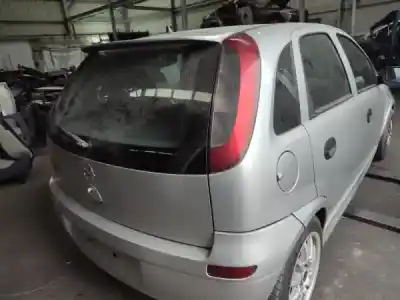 Véhicule à la ferraille opel corsa c (x01) 1.2 (f08, f68) de l'année 2003 alimenté z 12 xe Véhicule à la ferraille opel corsa c (x01) 1.2 (f08, f68) de l'année 2003 alimenté z 12 xe