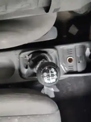 Véhicule à la ferraille opel corsa c (x01) 1.2 (f08, f68) de l'année 2003 alimenté z 12 xe Véhicule à la ferraille opel corsa c (x01) 1.2 (f08, f68) de l'année 2003 alimenté z 12 xe