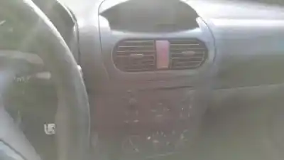 Здавання транспортного засобу opel corsa c (x01) 1.2 (f08, f68) року 2001 потужний z 12 xe