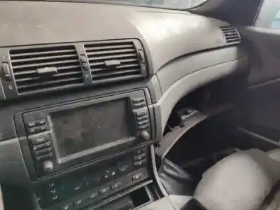 Veículo de Sucata bmw 3 (e46) 330 i do ano 2005 alimentado m54 b30 (306s3)