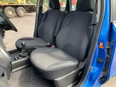 Sloopvoertuig nissan note (e11, ne11) 1.4 van het jaar 2007 aangedreven cr14de