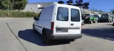 Veículo de Sucata opel combo tour 1.3 cdti 16v do ano 2006 alimentado z 13 dt