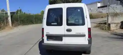 Veículo de Sucata opel combo tour 1.3 cdti 16v do ano 2006 alimentado z 13 dt