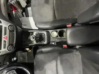 Veicolo di demolizione kia ceed (ed) 2.0 emotion dell'anno 2009 alimentato d4ea