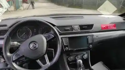 Здавання транспортного засобу skoda superb iii hatchback (3v3) 2.0 tdi gasóleo 2017 4p року 2017 потужний  Здавання транспортного засобу skoda superb iii hatchback (3v3) 2.0 tdi gasóleo 2017 4p року 2017 потужний