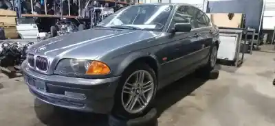 Scrapping Vehicle bmw 3 (e46) 330 d of the year 2000 powered m57 d30 (306d1)