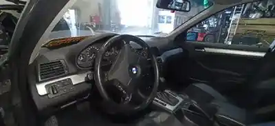 Scrapping Vehicle bmw 3 (e46) 330 d of the year 2000 powered m57 d30 (306d1)