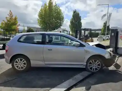 Vehicul casat honda civic vii hatchback (eu, ep, ev) 1.4 is (ep1 eu5 eu7) al anului 2004 alimentat d14z5 Vehicul casat honda civic vii hatchback (eu, ep, ev) 1.4 is (ep1 eu5 eu7) al anului 2004 alimentat d14z5