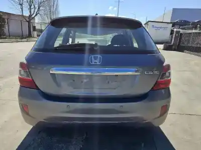 Veicolo di demolizione honda civic vii hatchback (eu, ep, ev) 1.4 is (ep1 eu5 eu7) dell'anno 2005 alimentato d14z6 Veicolo di demolizione honda civic vii hatchback (eu, ep, ev) 1.4 is (ep1 eu5 eu7) dell'anno 2005 alimentato d14z6