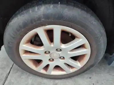 Veículo de Sucata honda civic vii hatchback (eu, ep, ev) 1.6 i (ep2 eu8 eu6) do ano 2005 alimentado 