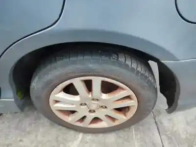 Veículo de Sucata honda civic vii hatchback (eu, ep, ev) 1.6 i (ep2 eu8 eu6) do ano 2005 alimentado 