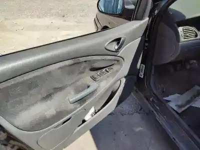 Veículo de Sucata citroen c5 i (dc_) 1.8 16v (dc6fzb dc6fze) do ano 2001 alimentado 6fz (ew7j4)