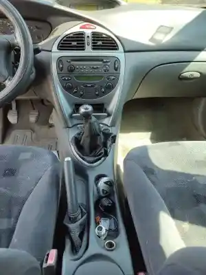 Veículo de Sucata citroen c5 i (dc_) 1.8 16v (dc6fzb dc6fze) do ano 2001 alimentado 6fz (ew7j4)