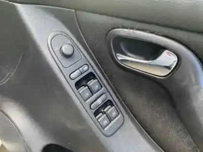 Здавання транспортного засобу seat leon (1m1) 1.9 tdi року 2004 потужний arl