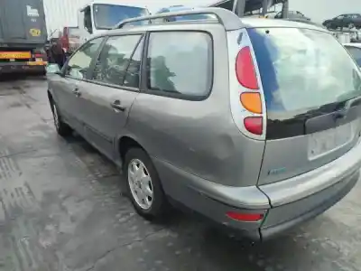 Veículo de Sucata fiat marea weekend (185_) 1.2 16v do ano 2000 alimentado 182 b2.000