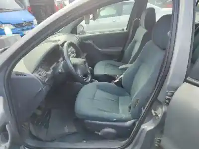 Veículo de Sucata fiat marea weekend (185_) 1.2 16v do ano 2000 alimentado 182 b2.000