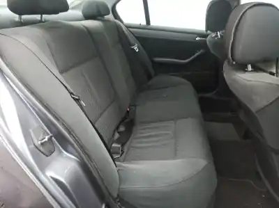 Veículo de Sucata bmw 3 (e46) 316 i do ano 2001 alimentado m43 b16 (164e3)