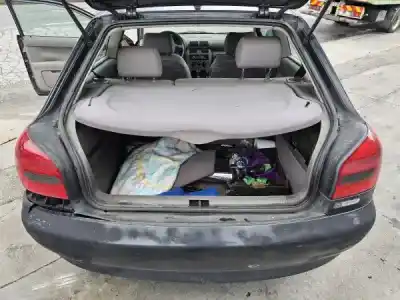 Véhicule à la ferraille audi a3 (8l1) 1.9 tdi de l'année 2003 alimenté atd|axr