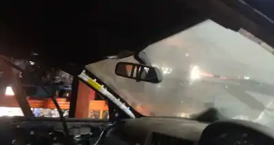 Veicolo di demolizione bmw 3 (e46) 316 i dell'anno 2000 alimentato 