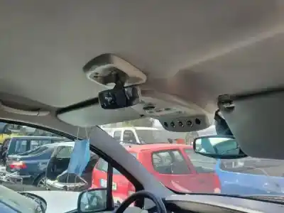 Veículo de Sucata citroen c8 2.2 hdi 16v premier ii do ano 2004 alimentado 4hw (dw12ted4)