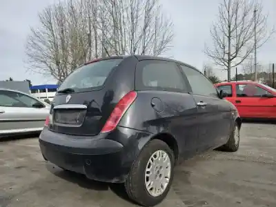 Veículo de Sucata lancia ypsilon (843_) 1.2 (843.axa1a) do ano 2004 alimentado 188 a4.000