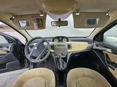 Veículo de Sucata lancia ypsilon (843_) 1.2 (843.axa1a) do ano 2004 alimentado 188 a4.000