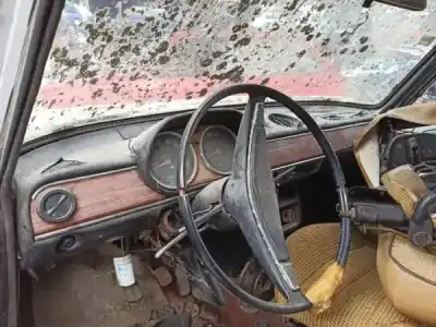 Verschrottungsfahrzeug seat 124 ls1200 des jahres 1977 angetrieben 0