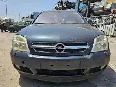 Véhicule à la ferraille opel vectra c caravan (2003->) 2.2 elegance [2.2 ltr. - 92 kw 16v dti cat (y 22 dtr / l50)] de l'année 2003 alimenté y 22 dtr