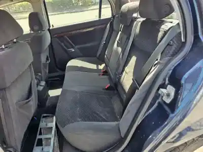 Véhicule à la ferraille opel vectra c caravan (2003->) 2.2 elegance [2.2 ltr. - 92 kw 16v dti cat (y 22 dtr / l50)] de l'année 2003 alimenté y 22 dtr