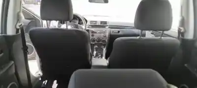 Veicolo di demolizione mazda 3 (bk) 1.6 (bk14) dell'anno 2008 alimentato 0