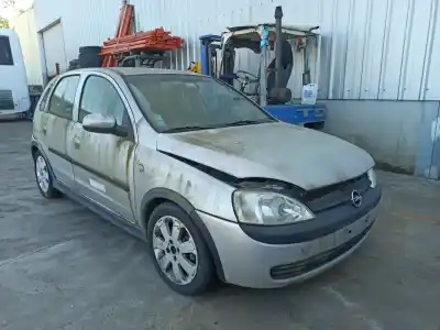 Sloopvoertuig opel corsa c (x01) 1.4 (f08, f68) van het jaar 2009 aangedreven 0