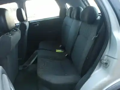 Sloopvoertuig opel corsa c (x01) 1.4 (f08, f68) van het jaar 2009 aangedreven 0