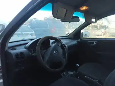 Sloopvoertuig opel corsa c (x01) 1.4 (f08, f68) van het jaar 2009 aangedreven 0