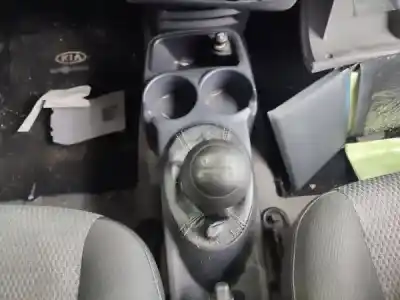 Veículo de Sucata kia picanto (ba) 1.0 gasolina 2005 5p do ano 2005 alimentado g4he