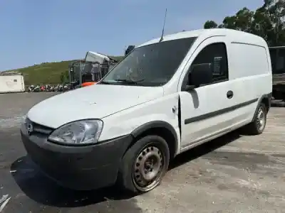 Veículo de Sucata opel combo tour 1.3 cdti 16v do ano 2008 alimentado z 13 dtj