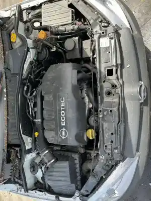 Veículo de Sucata opel combo tour 1.3 cdti 16v do ano 2008 alimentado z 13 dtj