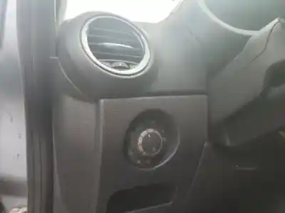 Veículo de Sucata opel corsa d (s07) 1.3 cdti (l08 l68) do ano 2007 alimentado z 13 dth